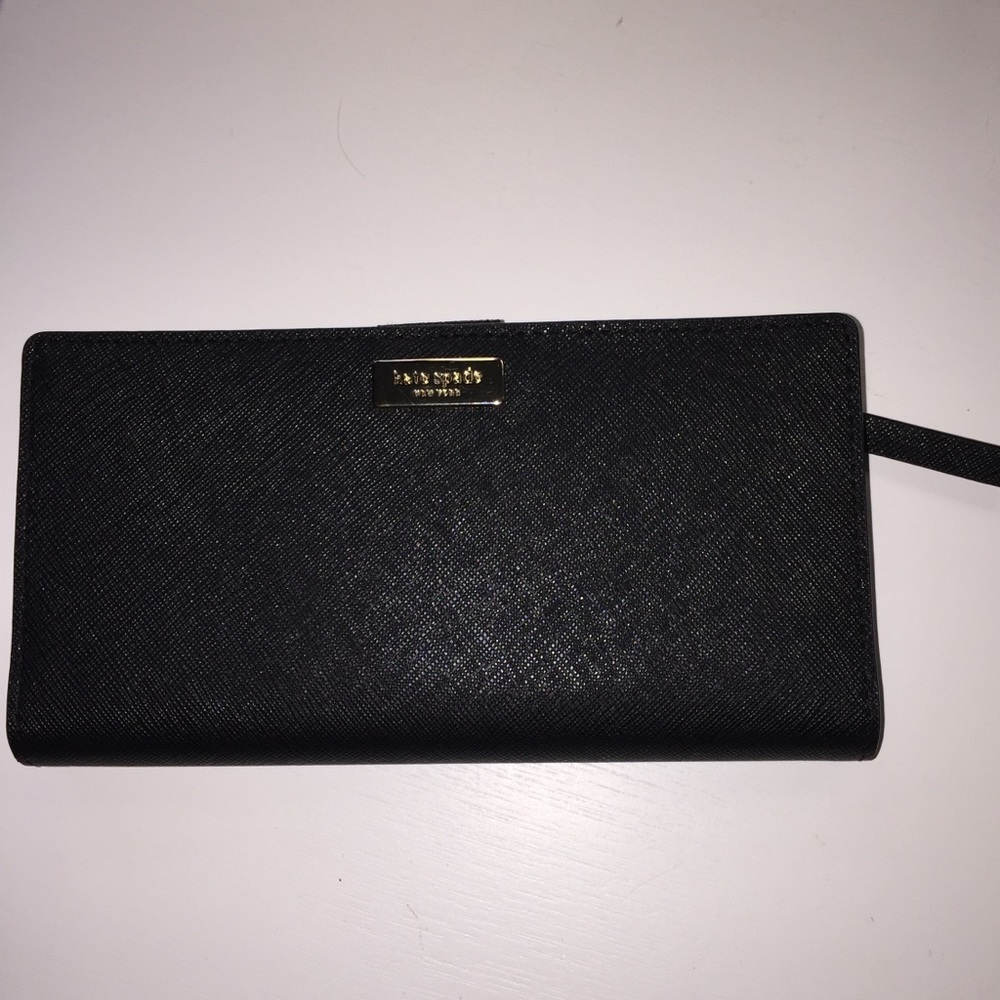 Kate spade stacy laurel way black wallet